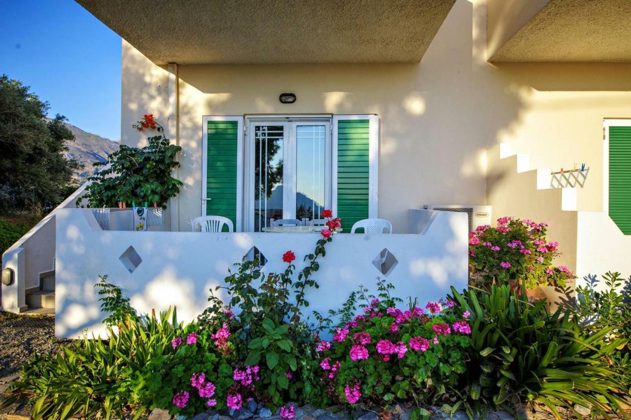 Artemis Studios Plakias Luaran gambar